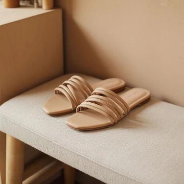 Sandal's