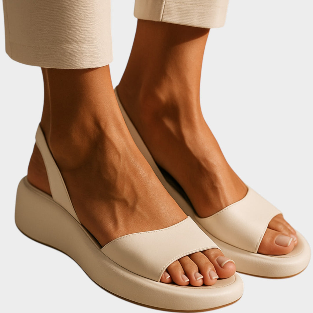Sleek Open‑Toe Slingback Sandals