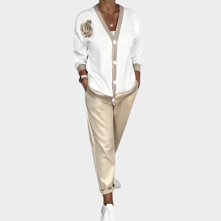Chic Contrast Lounge Set