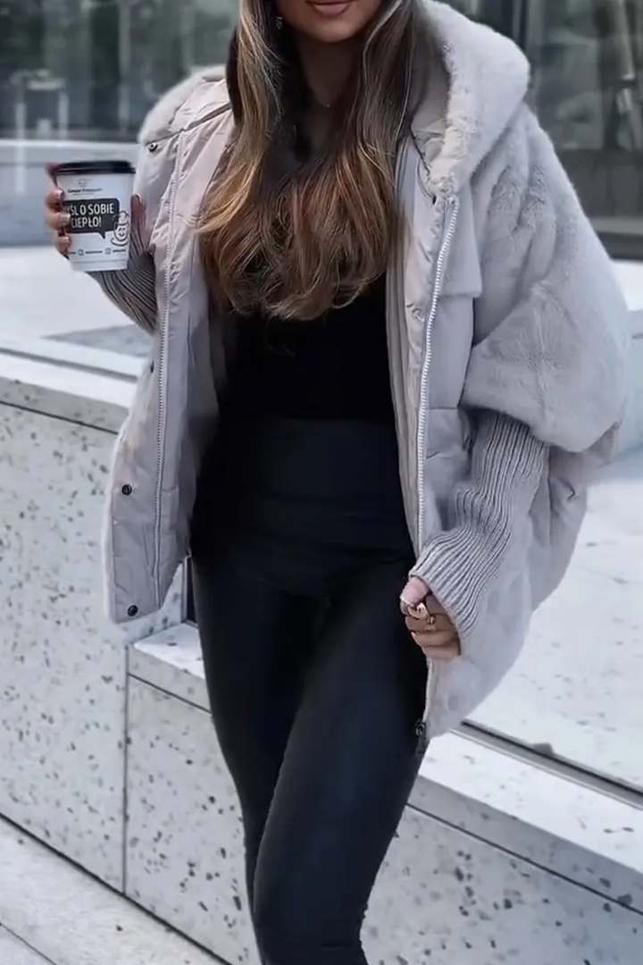 Ava - Elegant Down Jacket