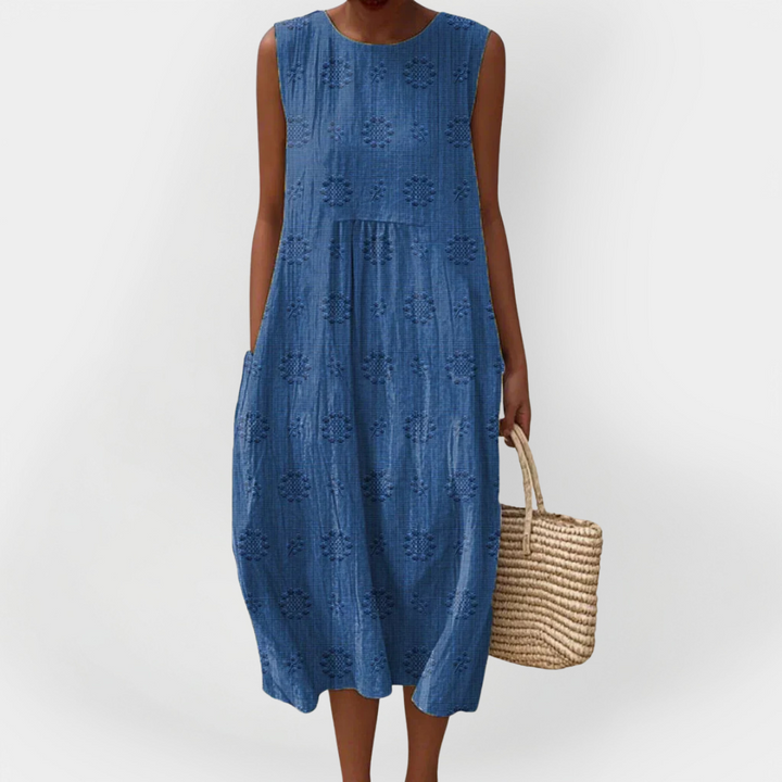 Textured Sleeveless Midi Dress