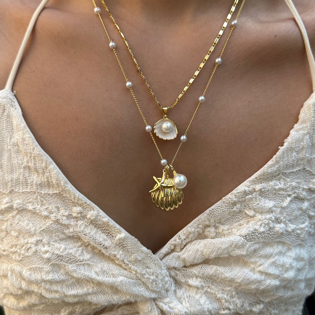 Shell Design Necklace