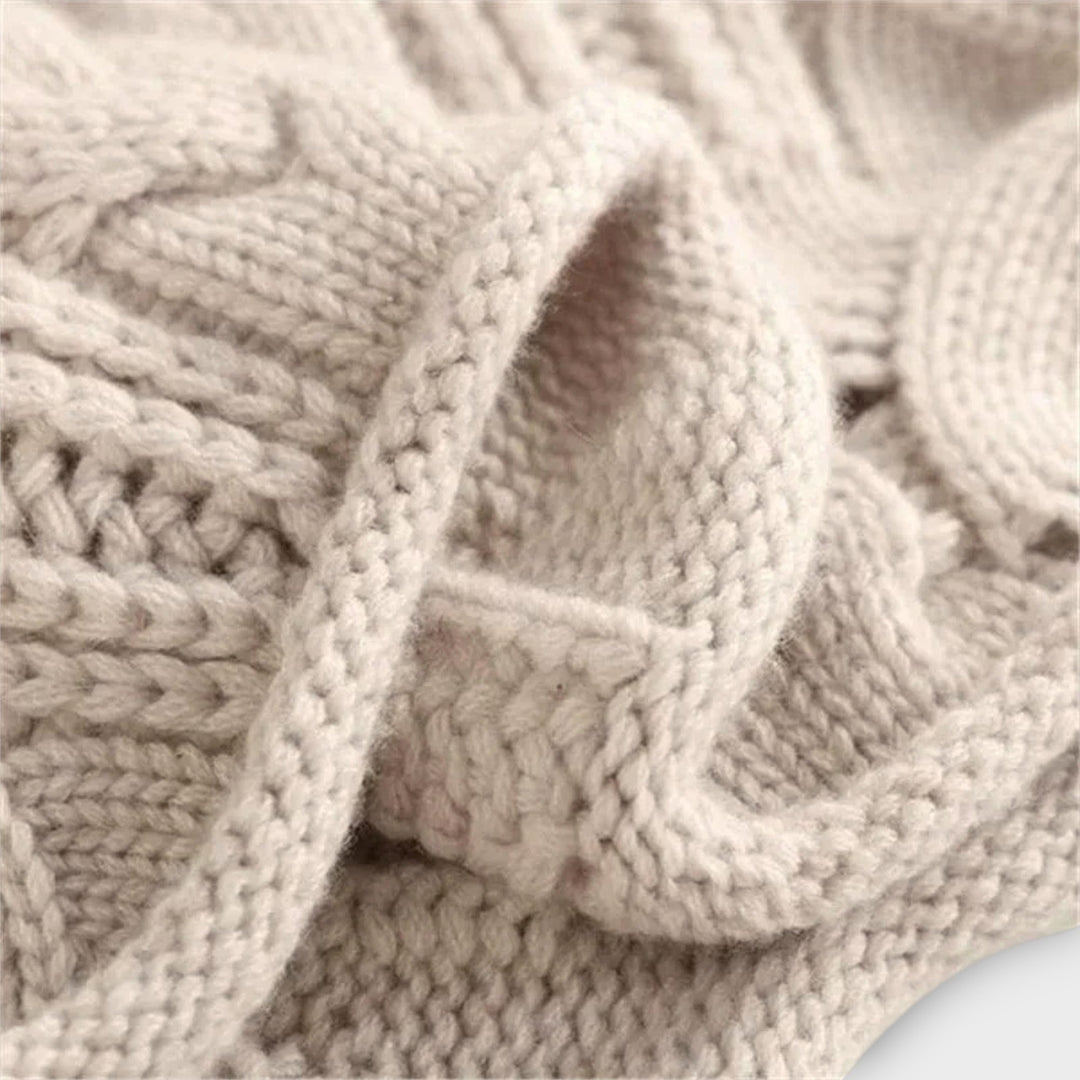 Ksenia Braided Pattern Cashmere Turtleneck