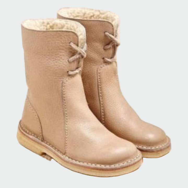 Water-Resistant Leather Ankle Boots Featuring Cozy Wool Lining