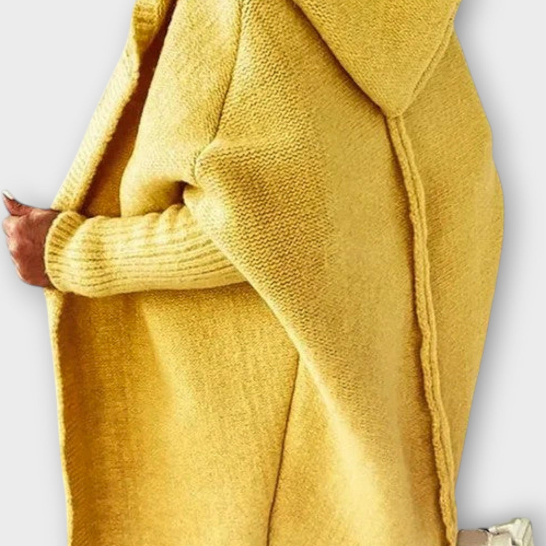 Warm and Stylish Cable-Knit Open Cardigan