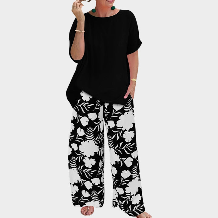 Elegant Floral Lounge Set