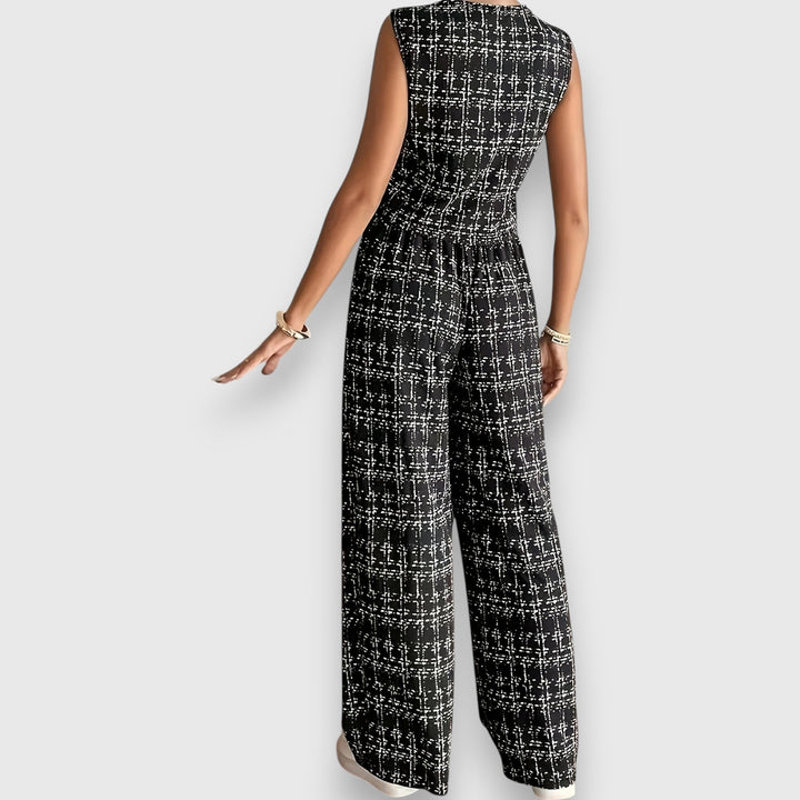 Two-Piece Set with V-Neck and Matching Pants