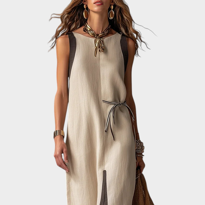 Minimal Chic Maxi Dress