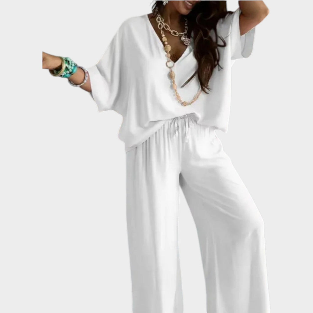 Relaxed V-Neck Lounge Set